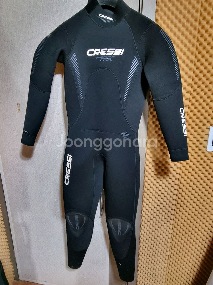 스쿠버슈트--0