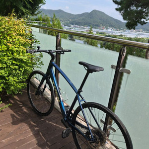 트렉 FX2 4세대 자전거