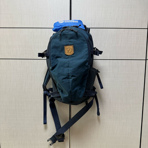피엘라벤 백팩 캡 하이크 20L [네이비]