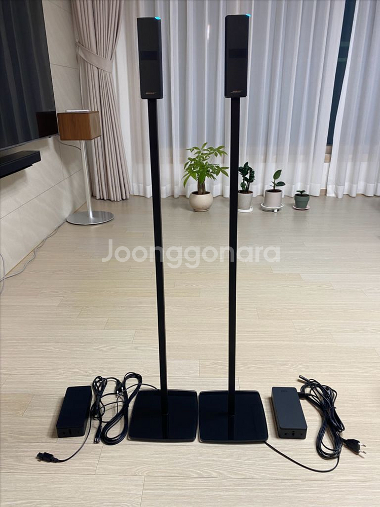 Bose 서라운드 스피커 700+정품스탠드--2
