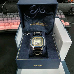 지샥 50주년 한정판 GMW-S5000SS 판매합니다