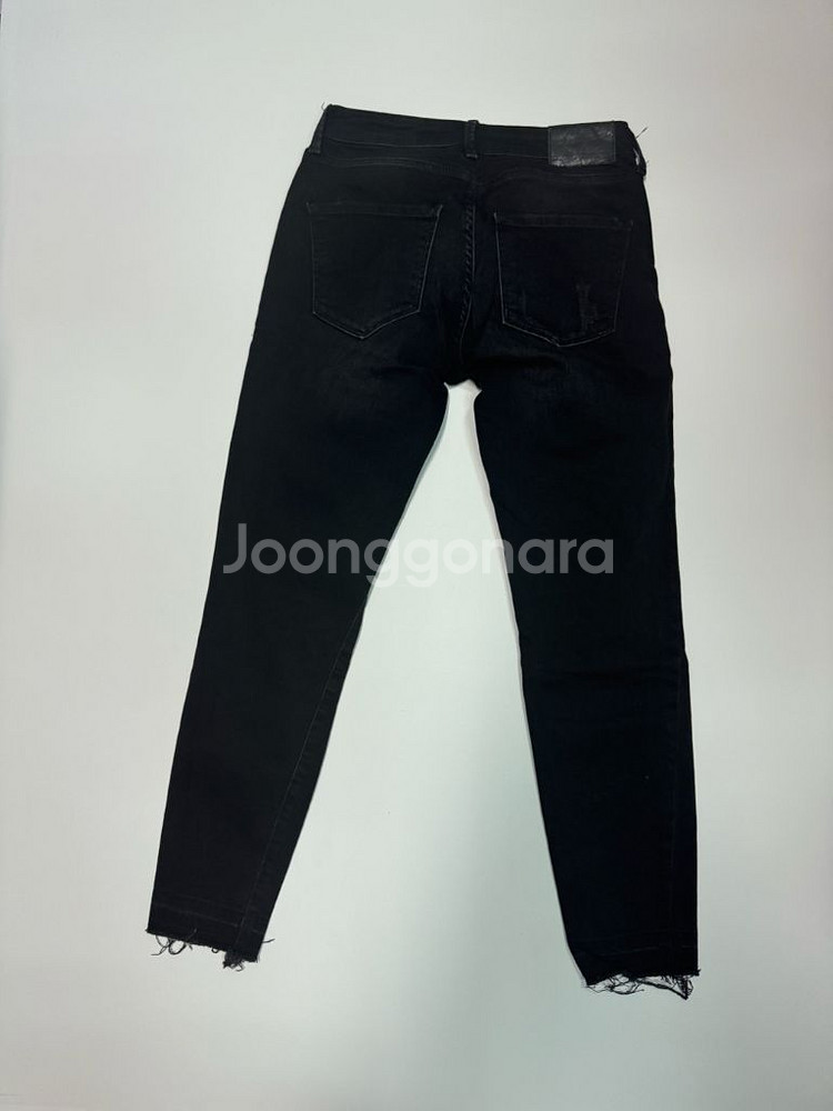 여성 자라 ZaRa Z1975 데미지 찢청 블랙진--1