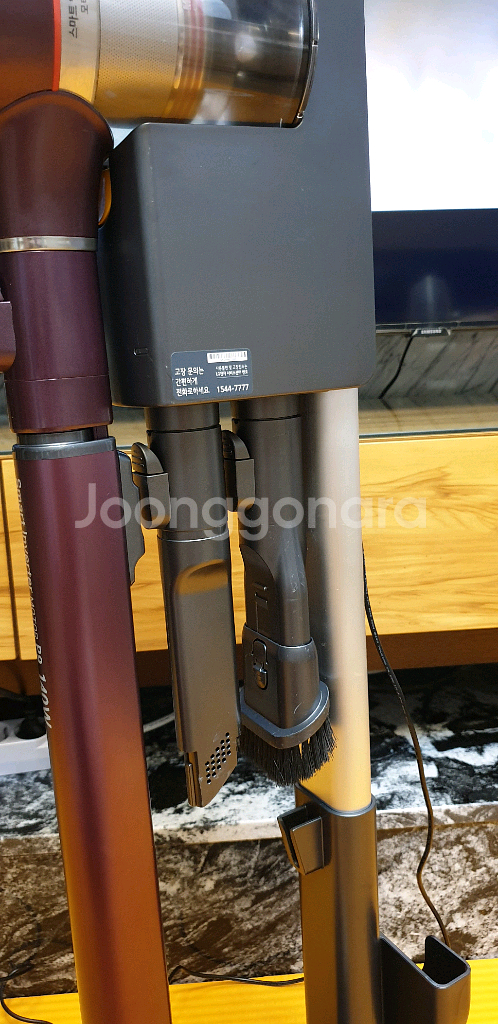 LG 코드제로 무선청소기 A9 140W (배터리 방전)--1