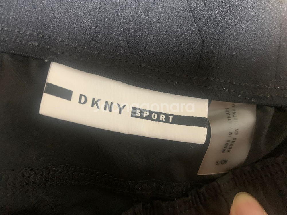 Dkny 여성 블랙조거팬츠--5