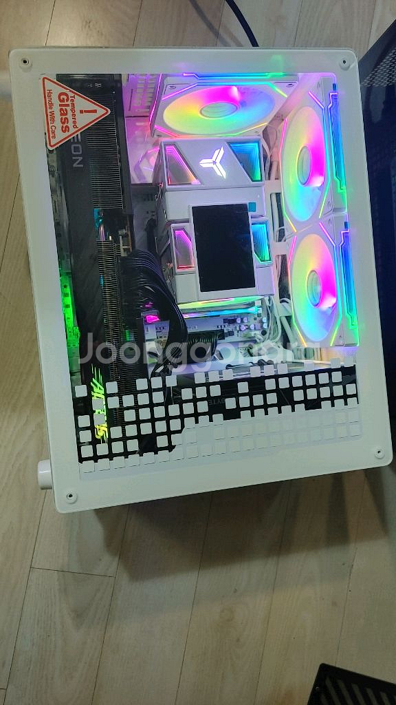 9070xt 9600x 32ram. 1t ssd. 조립--1