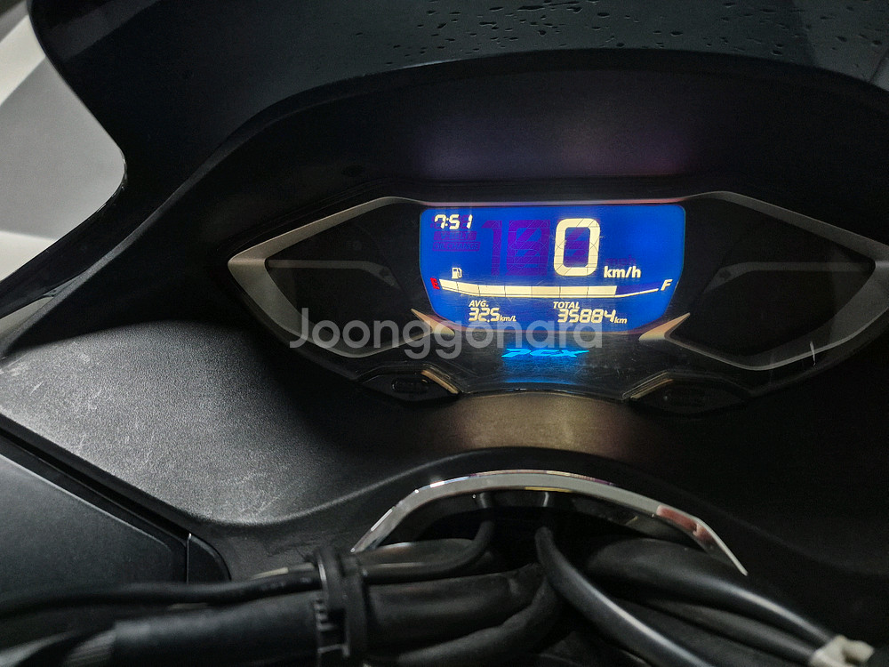 혼다 pcx125 22년식 팝니다--5