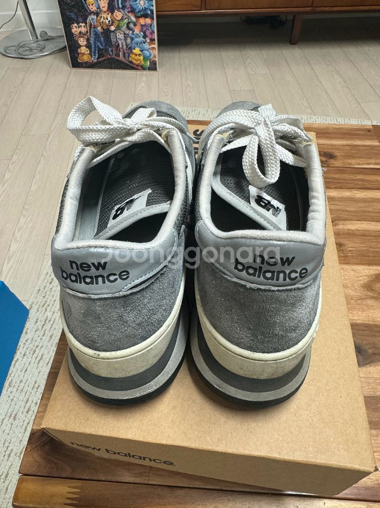 뉴발란스 990 그레이--1
