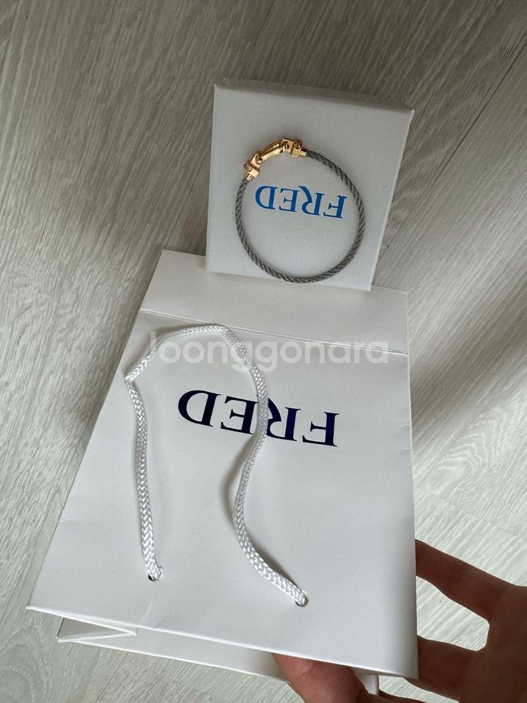 [새상품 풀박] 프레드 뱅글(미디움,로골,16cm)--0