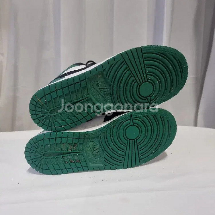 정품 나이키 조던1 로우 235 블랙 미스틱 그린--5