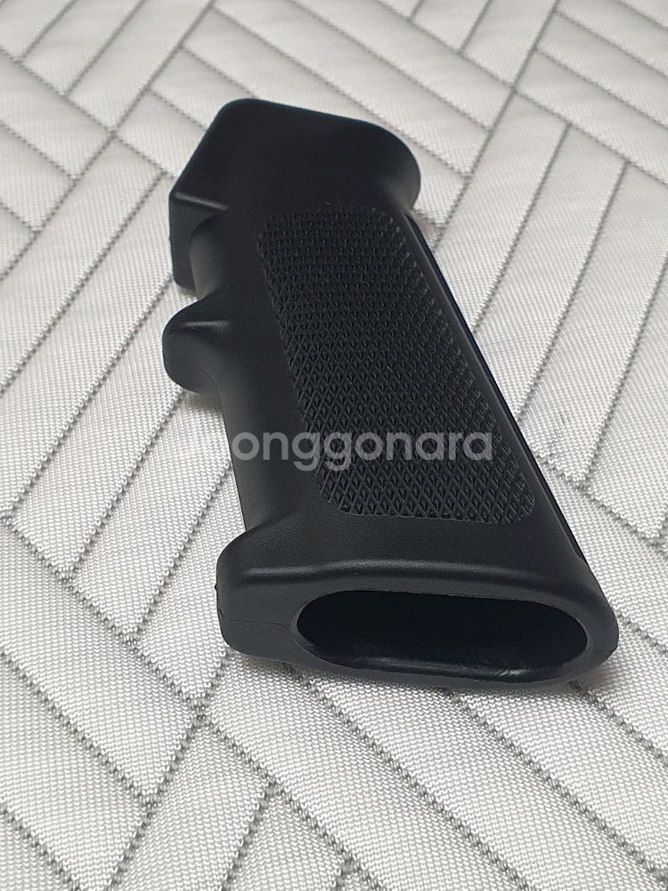 AR15 피스톨그립--1