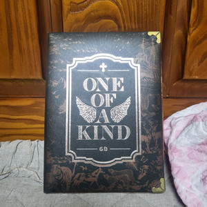 지드래곤 GD 친필 싸인앨범 One of a kind