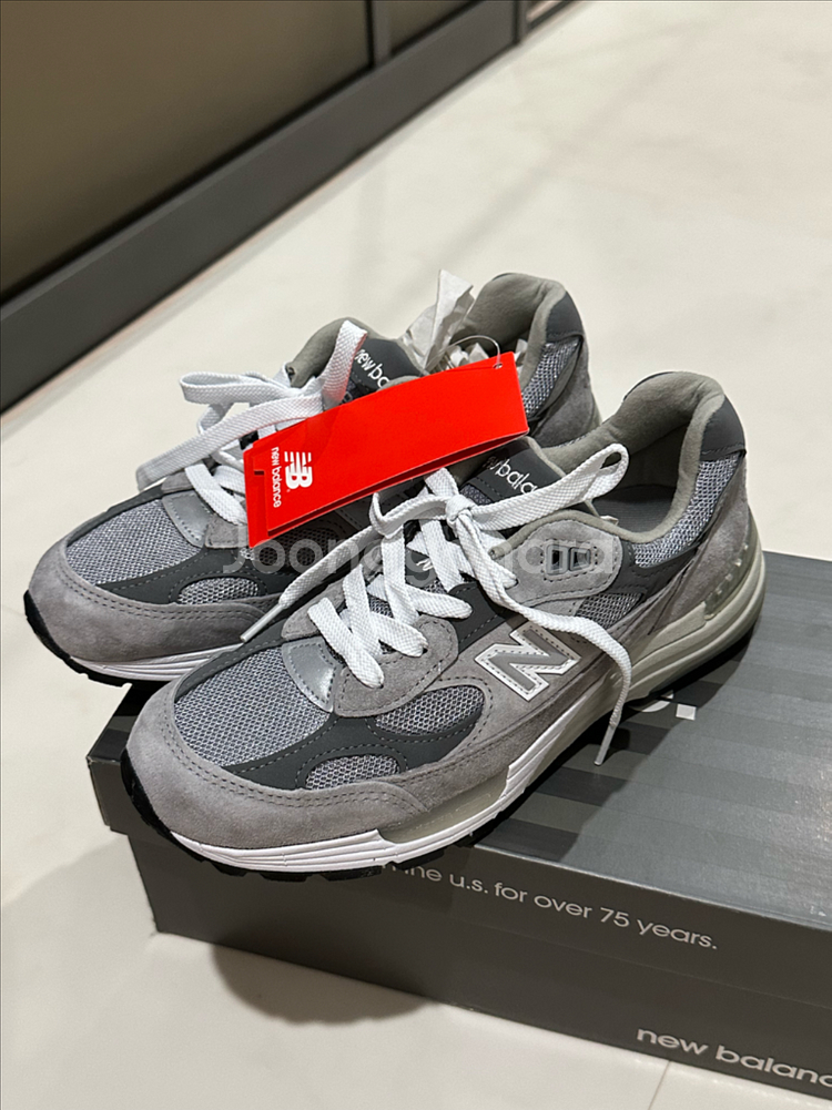 뉴발란스 992 240size (미사용 새제품, 박스O--6