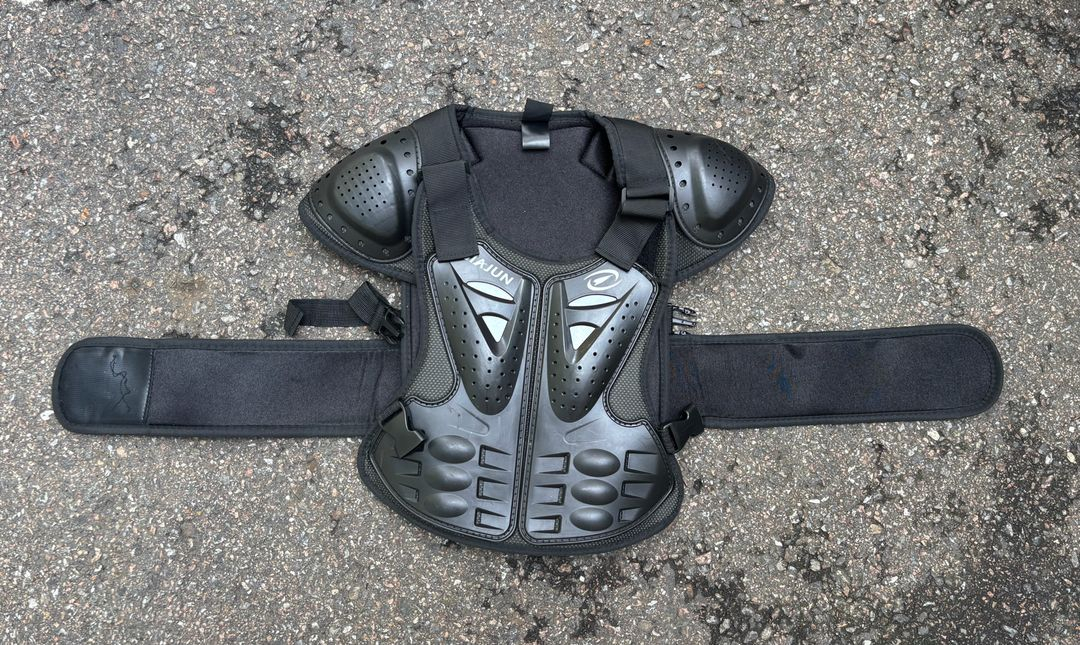 BMX자전거 상체 보호대(주니어용) 이미지