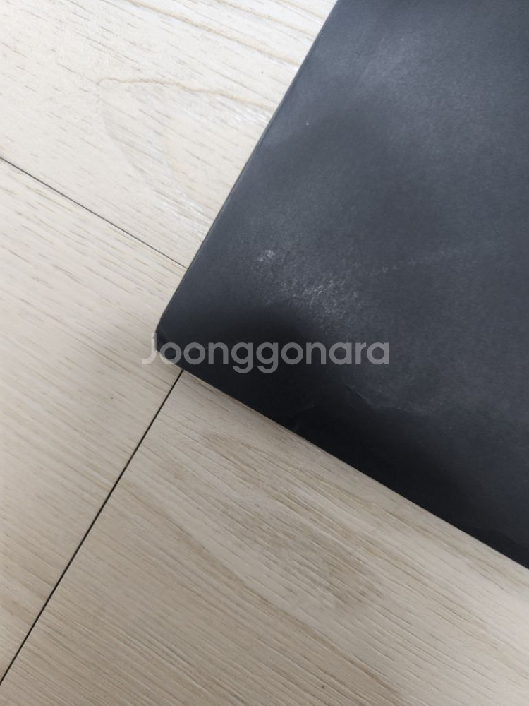 [상태B+] 구찌 대형 블랙 쇼핑백 (48X36X17)--2