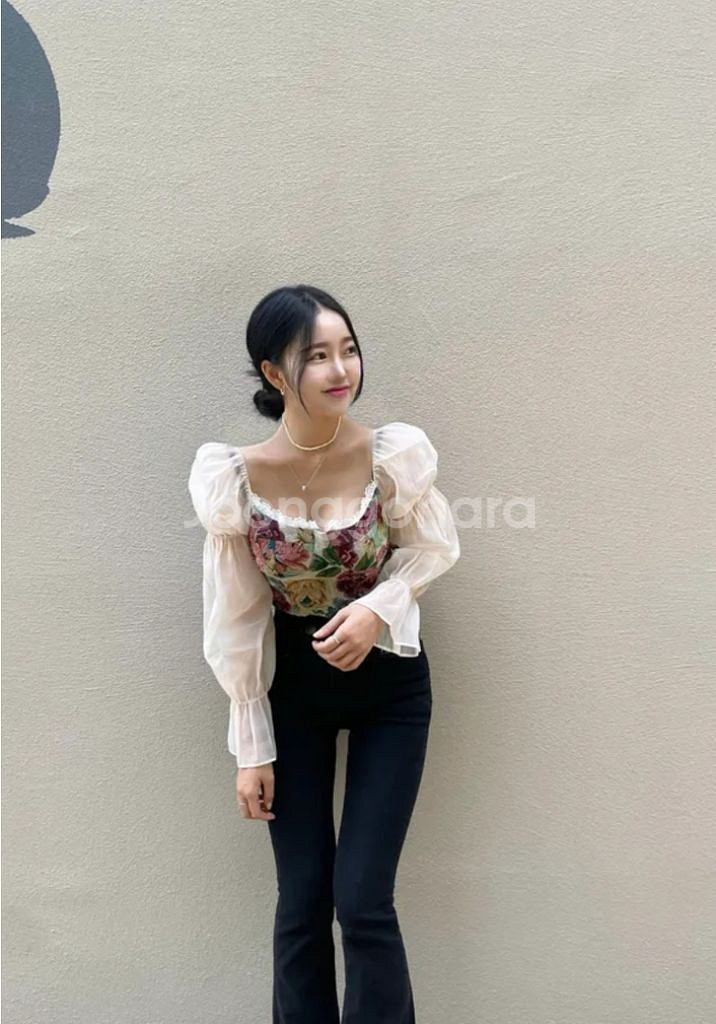 [미사용&새제품] 빈티지자수 퍼프 시스루 블라우스 (사--0