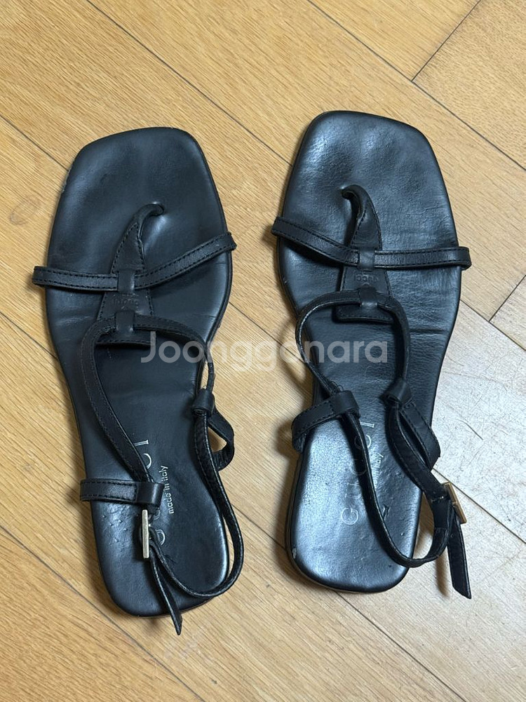 구찌 언더틱 샌들 270-275--0