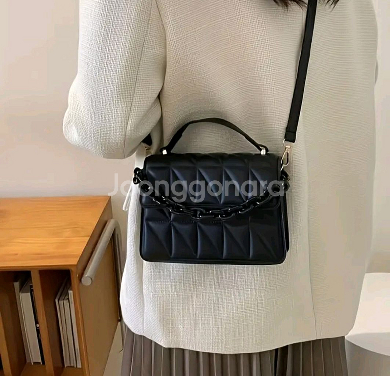 블랙 퀼팅 숄더백--0