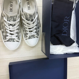 디올 오블리크 스니커즈
