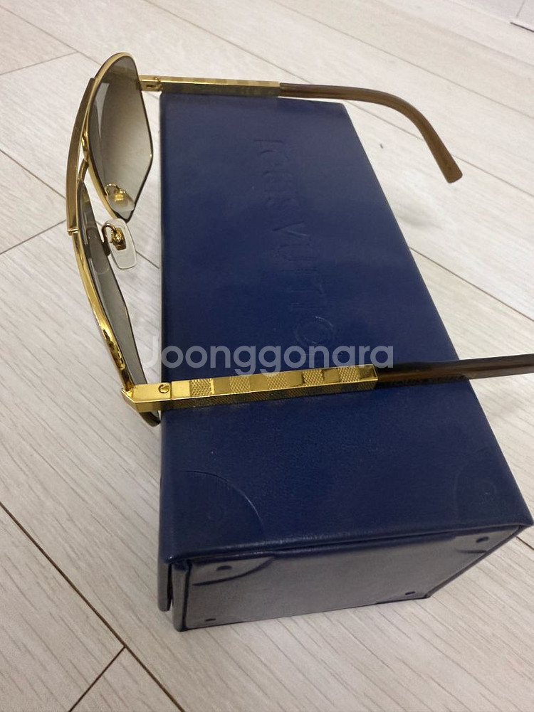 루이비통 선글라스--0