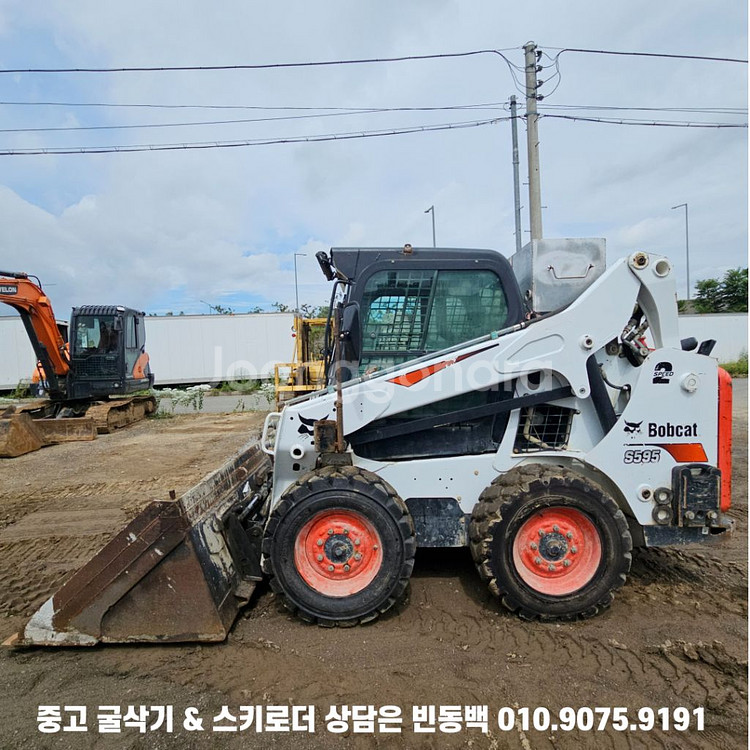 밥캣 S595 17년식 말뚝형 75마력 중고 스키로더--2