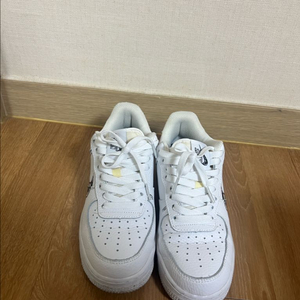 나이키 에어포스 스케치 240