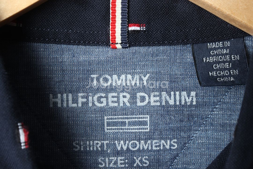 W(XS-S) 타미힐피거 셔츠 남방 로고패턴 네이비--4