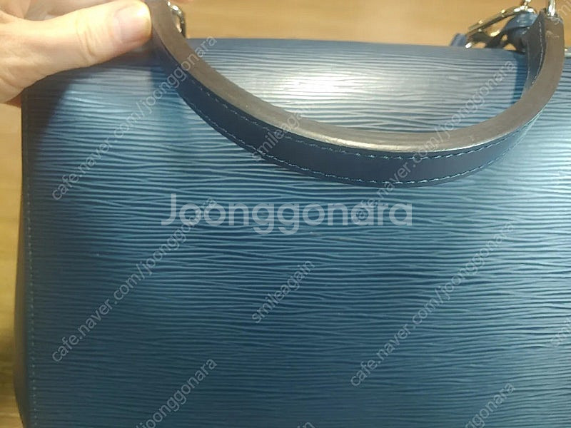 루이비통 에삐 클루니 mm 미디움 미듐 인디고 네이비--2