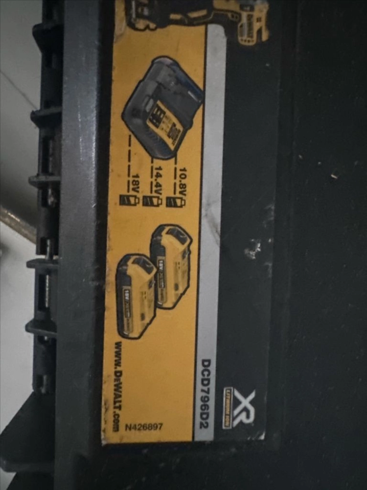 DeWalt 정품 공구 케이스 이미지