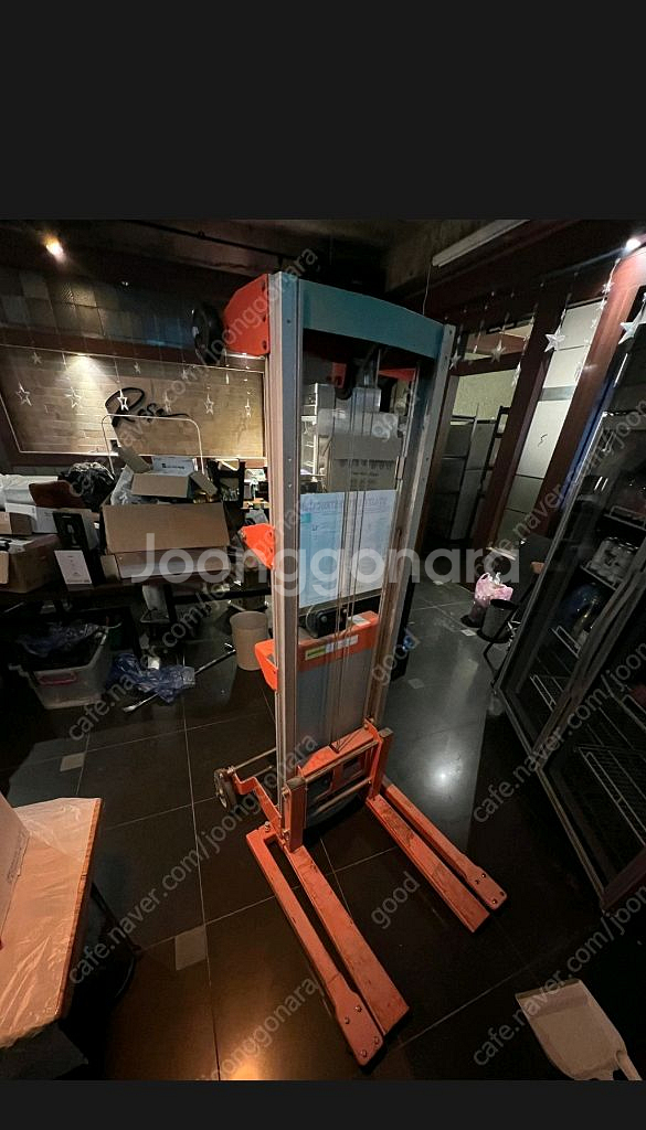 노블리프트 알루미늄 수동 원치 스태커 SW-181--5