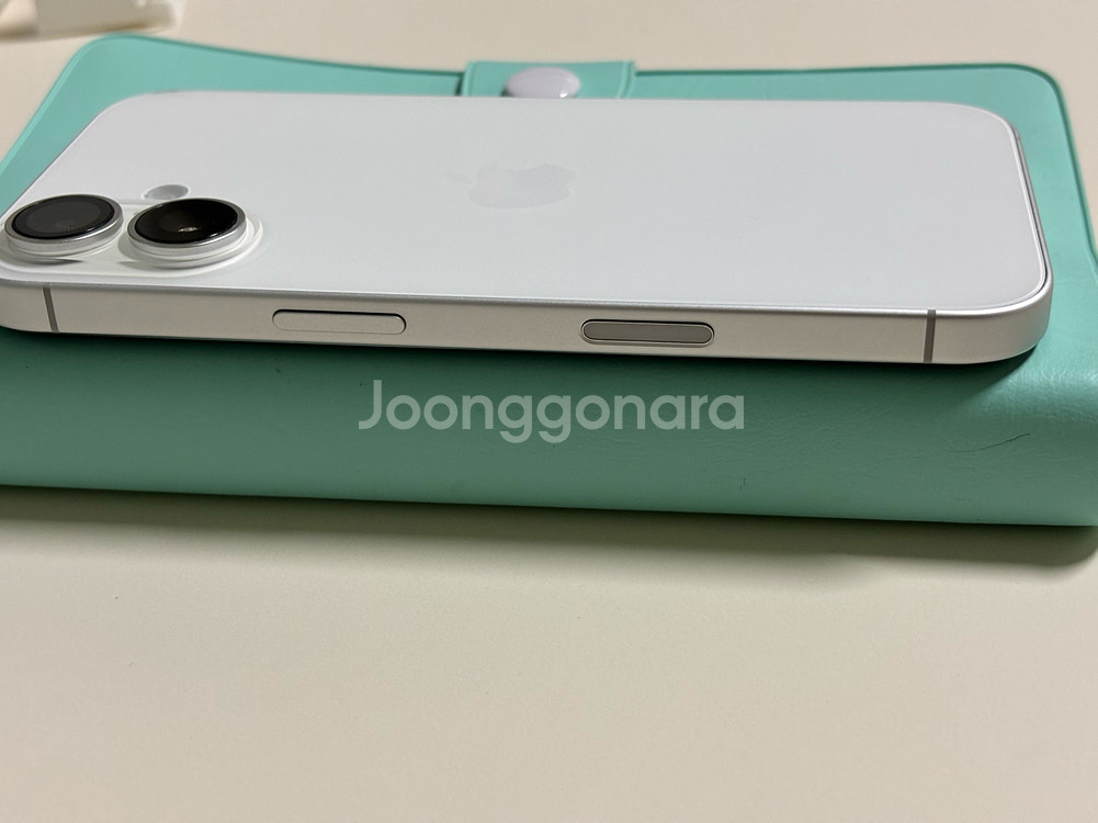 아이폰16 128GB 화이트 배터리효율100--3
