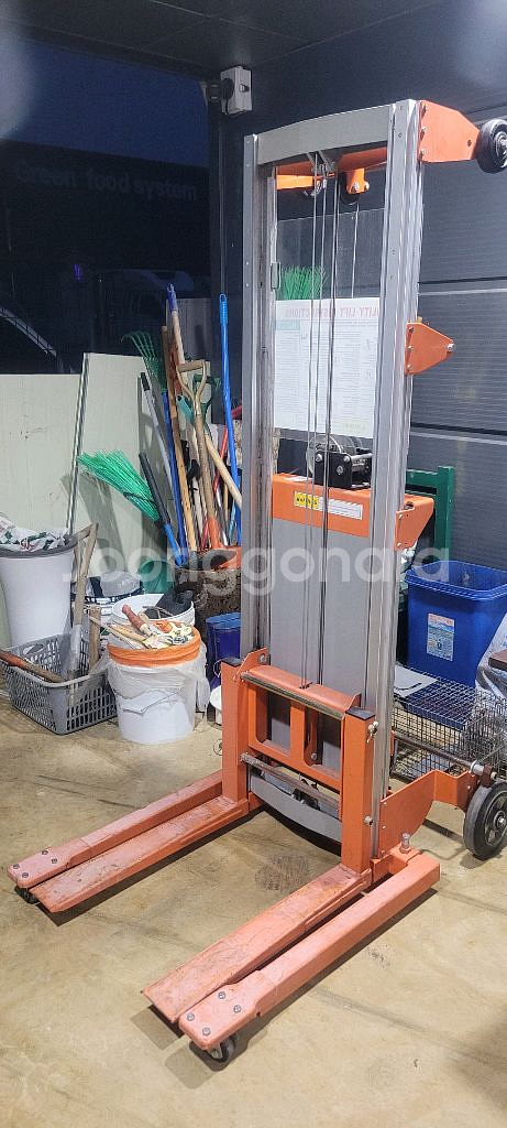 노블리프트 알루미늄 수동 원치 스태커 SW-181--9