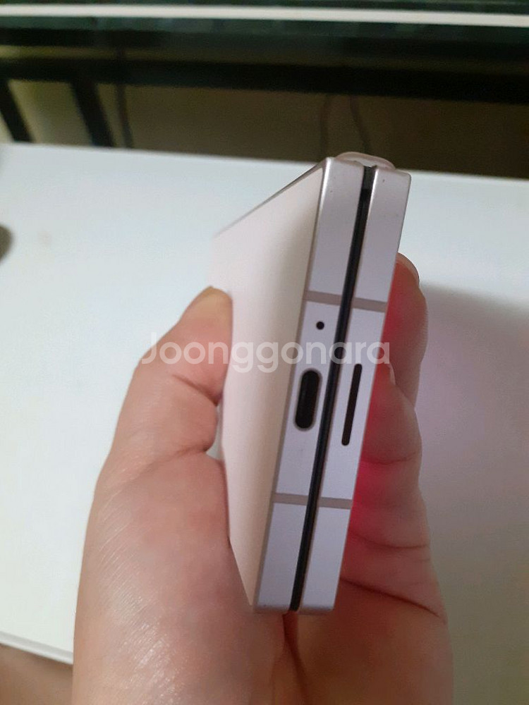 삼성 갤럭시 폴드6 핑크 512GB 최저 던져요--9