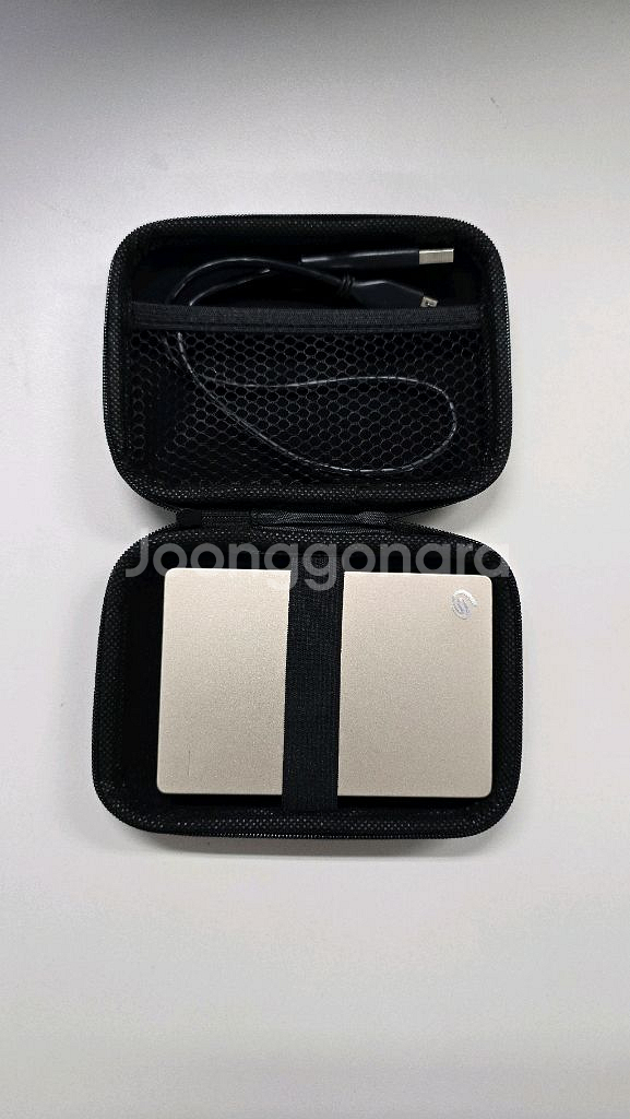 씨게이트 외장하드 2테라(2T)--0