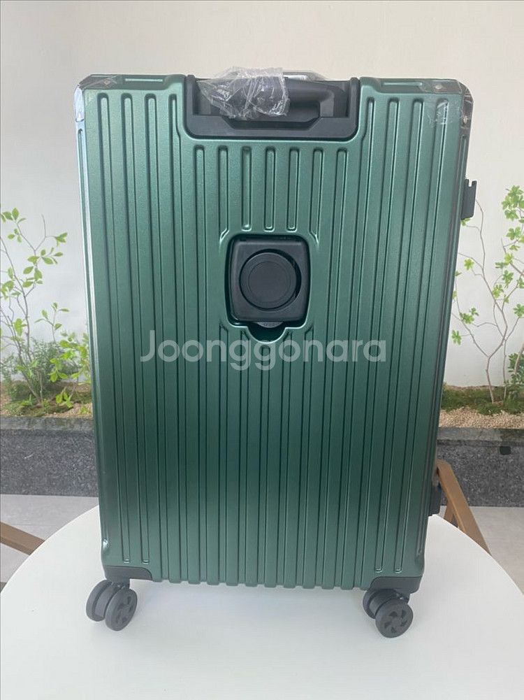 (새제품) 28인치 폴리카보네이트 하드캐리어 진그린민트--0