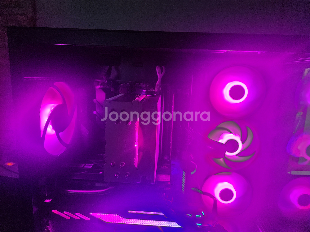 라이젠 5600 RTX2060 게이밍컴퓨터 본체 팝니다--1