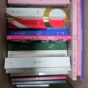 에이핑크 앨범과 굿즈
