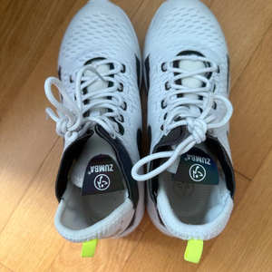 줌바운동화 us6.5
