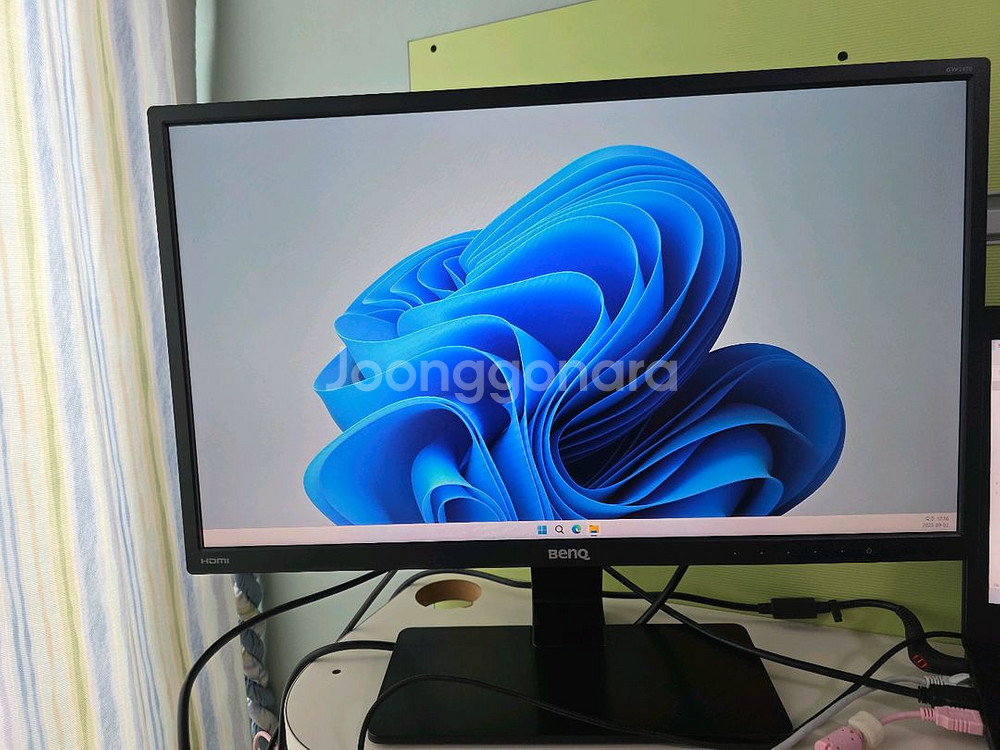 벤큐 24인치 모니터 GW2470H 판매합니다.--0