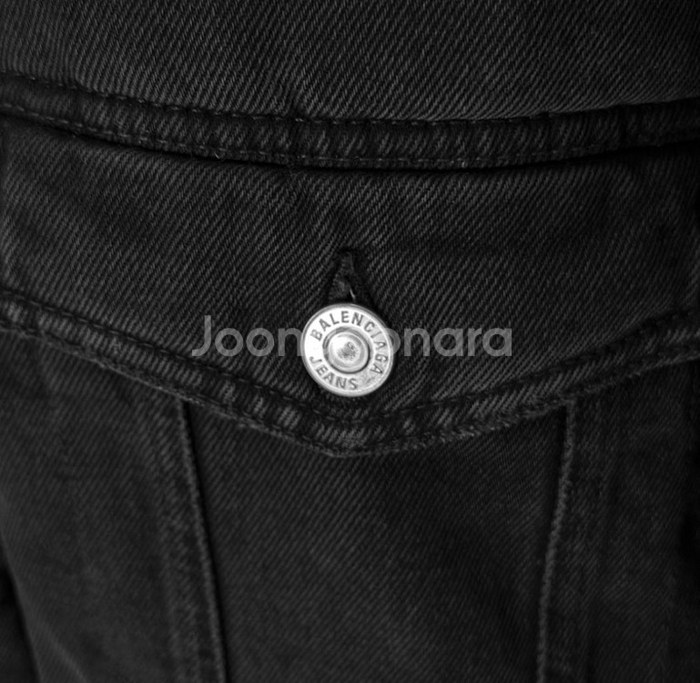 44] 발렌시아가 남성 패디드 재패니스 데님 자켓 블랙--4