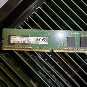 ddr4 8g 3200 100장