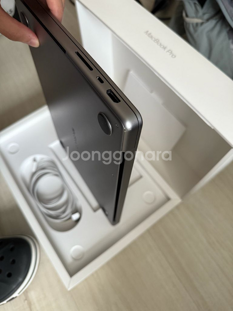 애플 맥북 프로 m2 pro 14인치 풀박 애케플--3