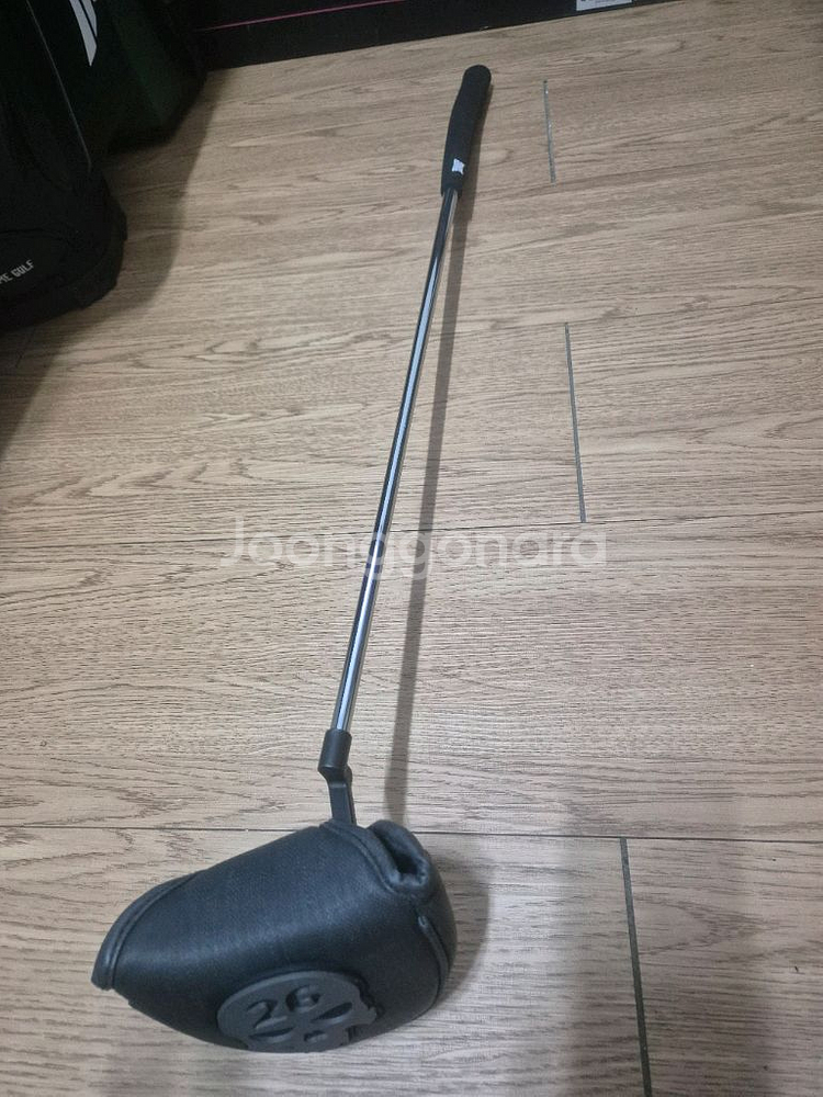 pxg 퍼터 원앤던 33사이즈 판매합니다--5