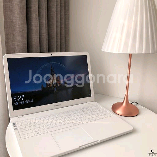 삼성 고사양 화이트 슬림 고급 노트북--0