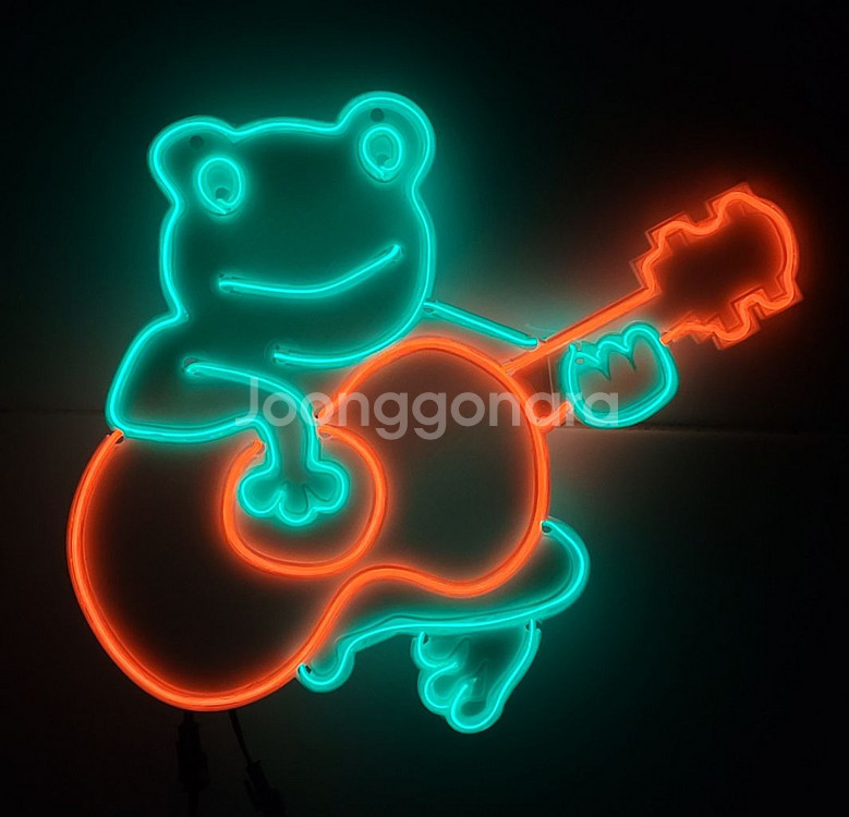 네온사인 개구리 기타 조명--0