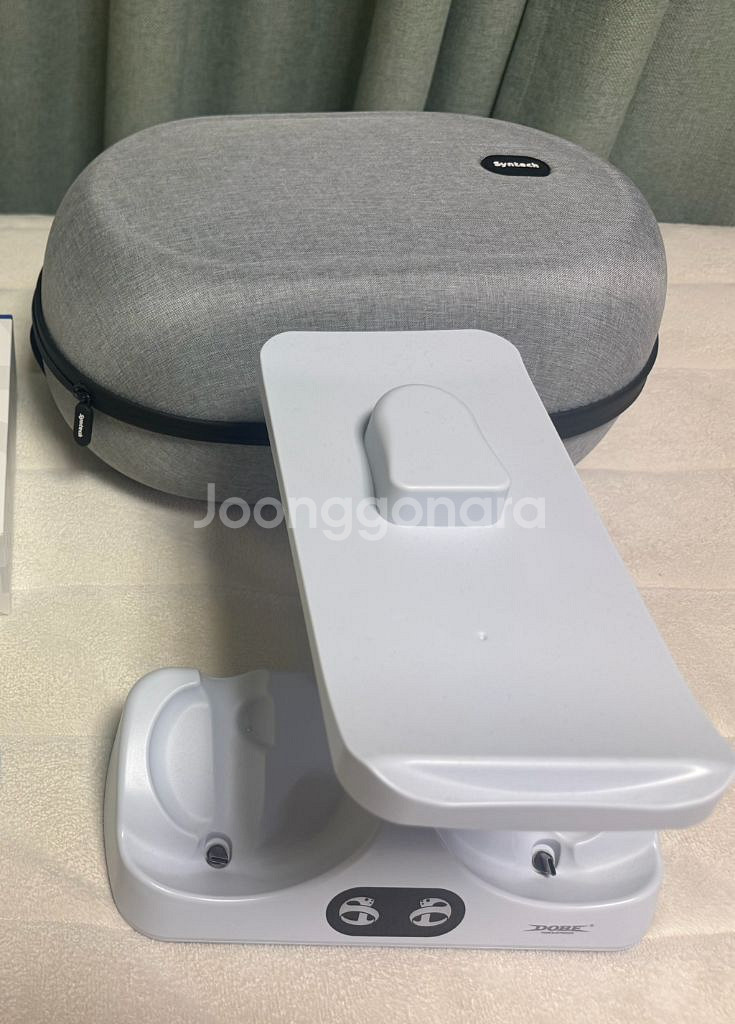 ps5 vr2용 케이스 및 vr2 컨트롤러 충던독--2
