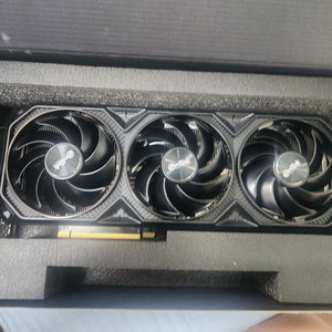 이엠텍 GeForce RTX 4070 Ti SUPER