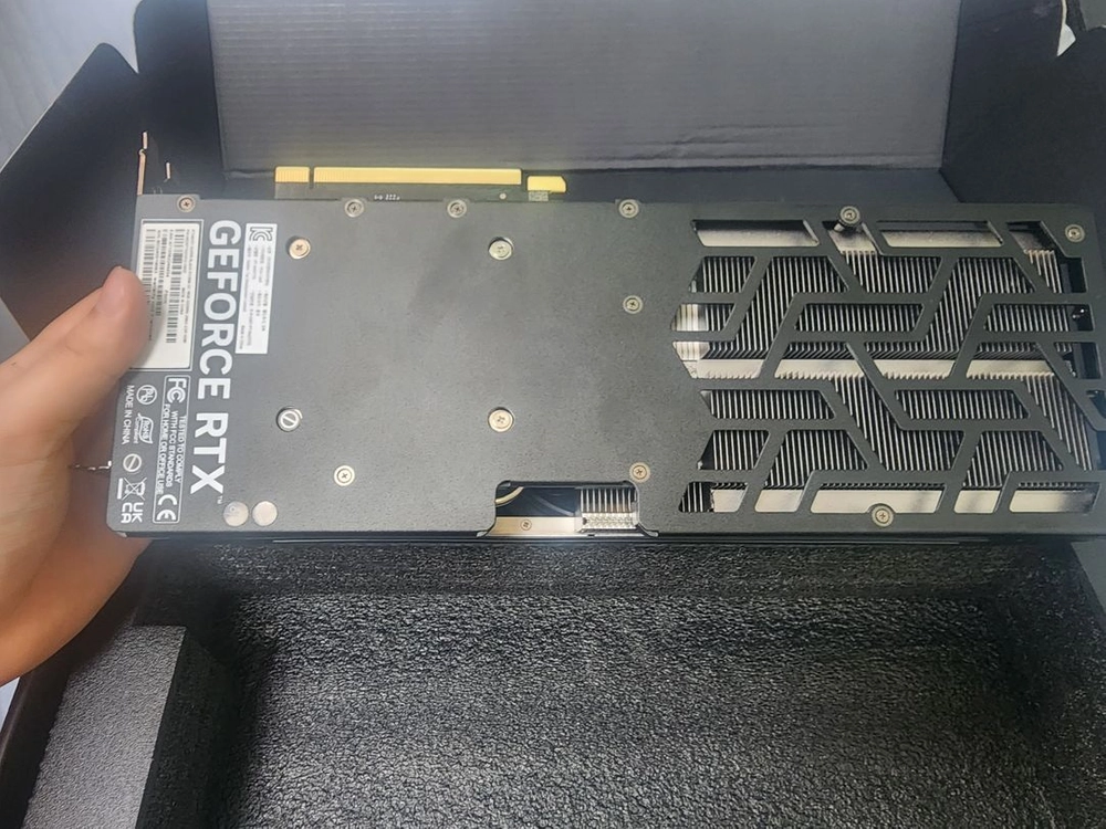 이엠텍 GeForce RTX 4070 Ti SUPER 이미지