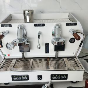 알티아우드커피머신 팝니다.