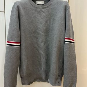톰브라운 밀라노스티치 암밴드니트 3사이즈