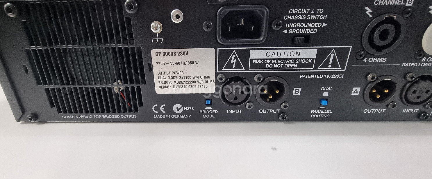 ev cp3000s 파워앰프 판매합니다.--3